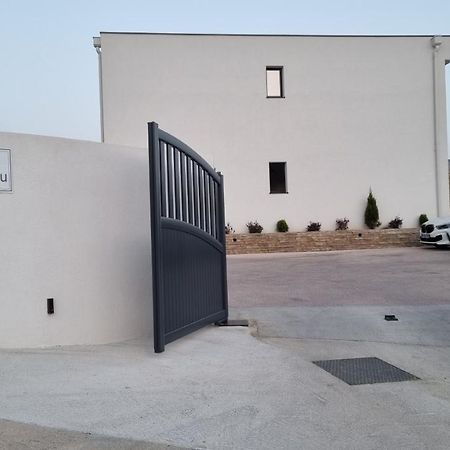 Palazzu B Reservation 3 Nuits Minimum Ajaccio  Esterno foto